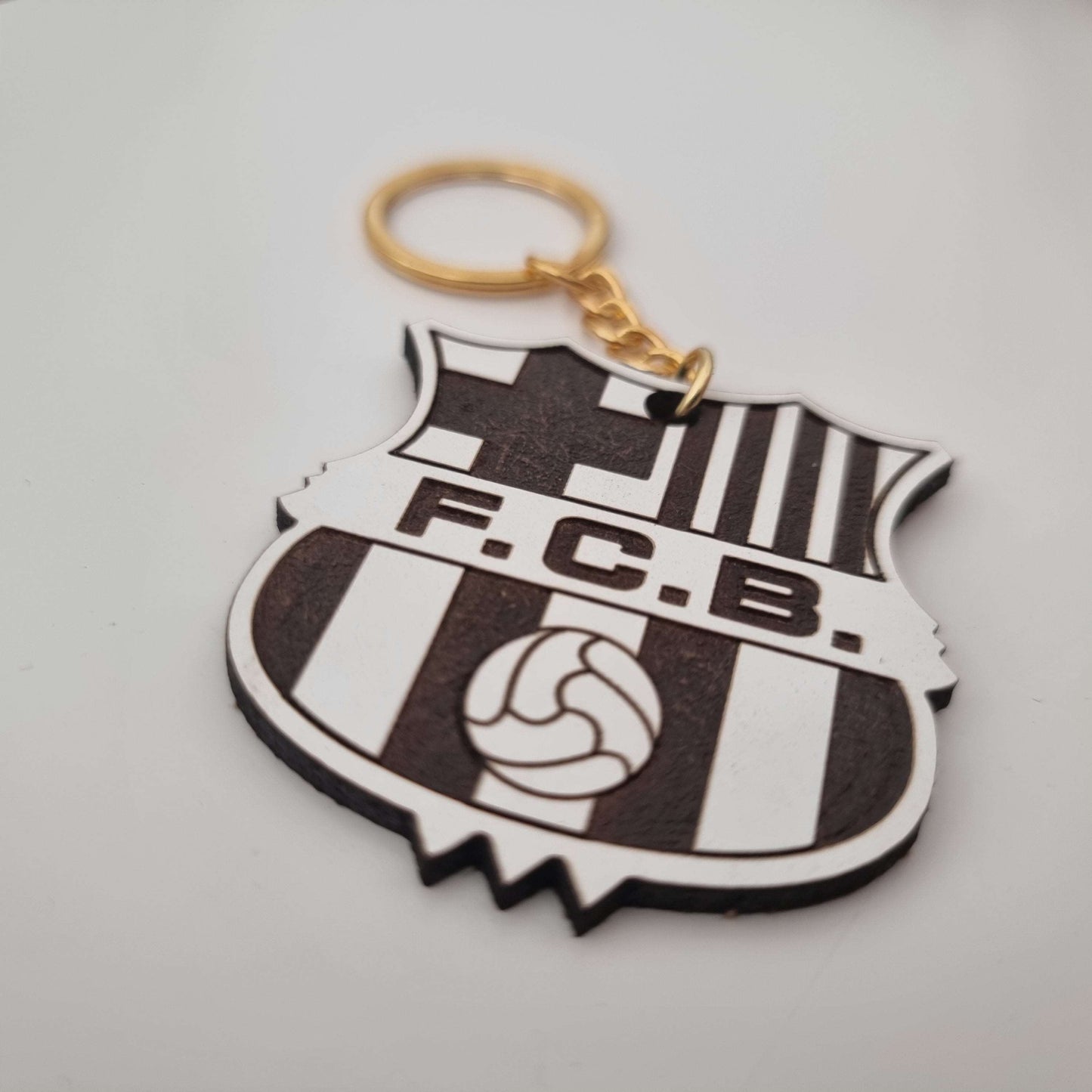Llavero FC Barcelona grabado laser en madera.