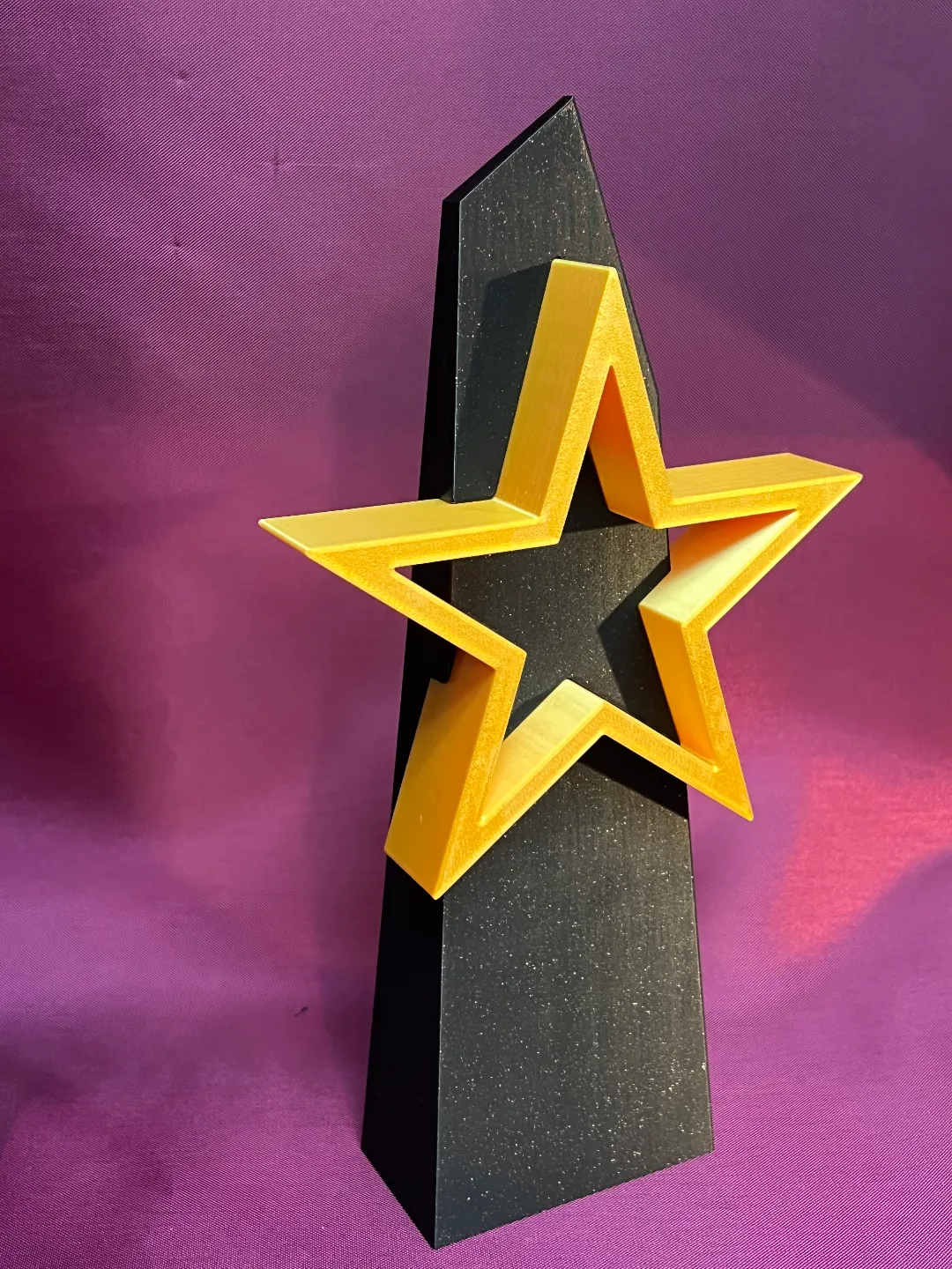 Trofeo estrella monolito
