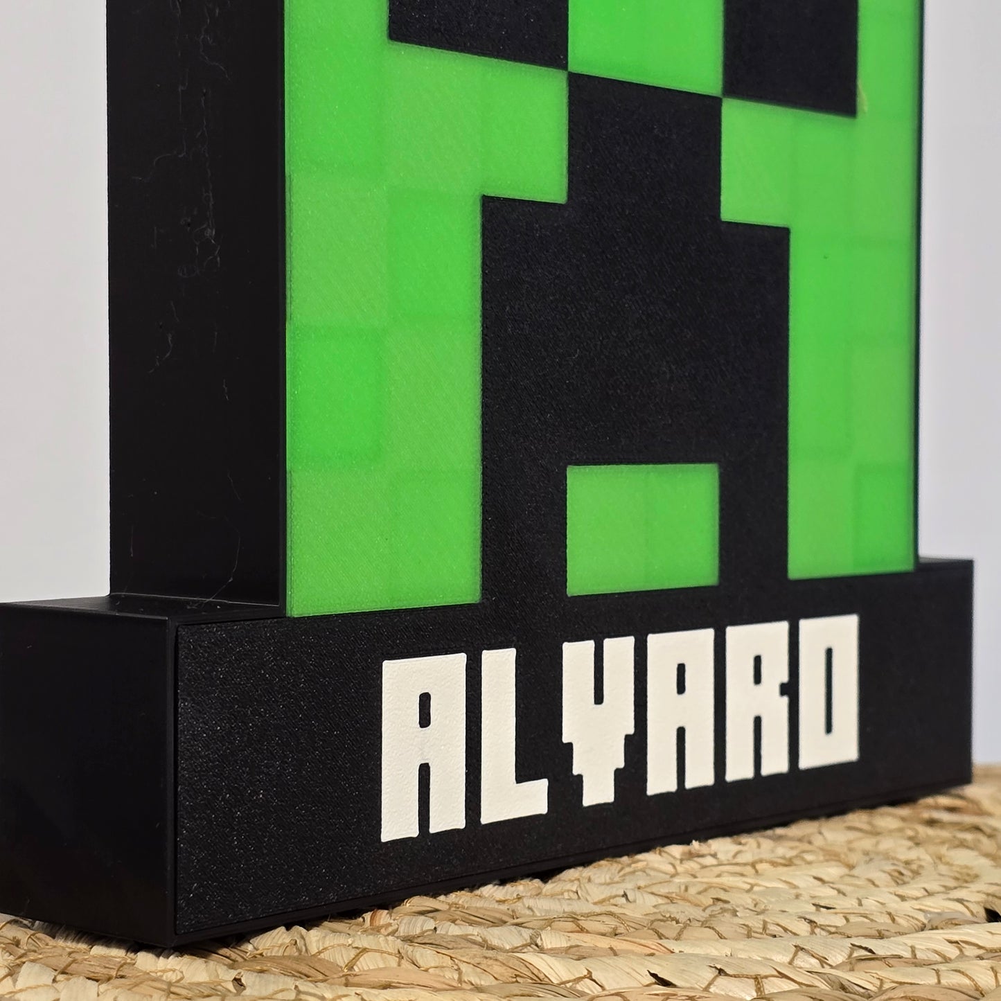 Caja de luz Minecraft personalizada con nombre - Impresa en 3D - Luz LED USB - Regalo gamer