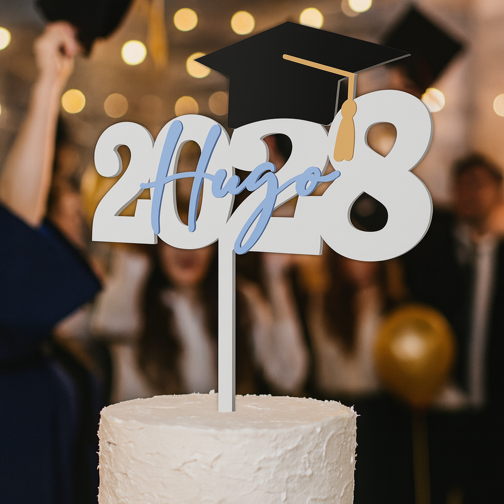 Topper de graduación personalizado con nombre, año y birrete – Decoración impresa en 3D