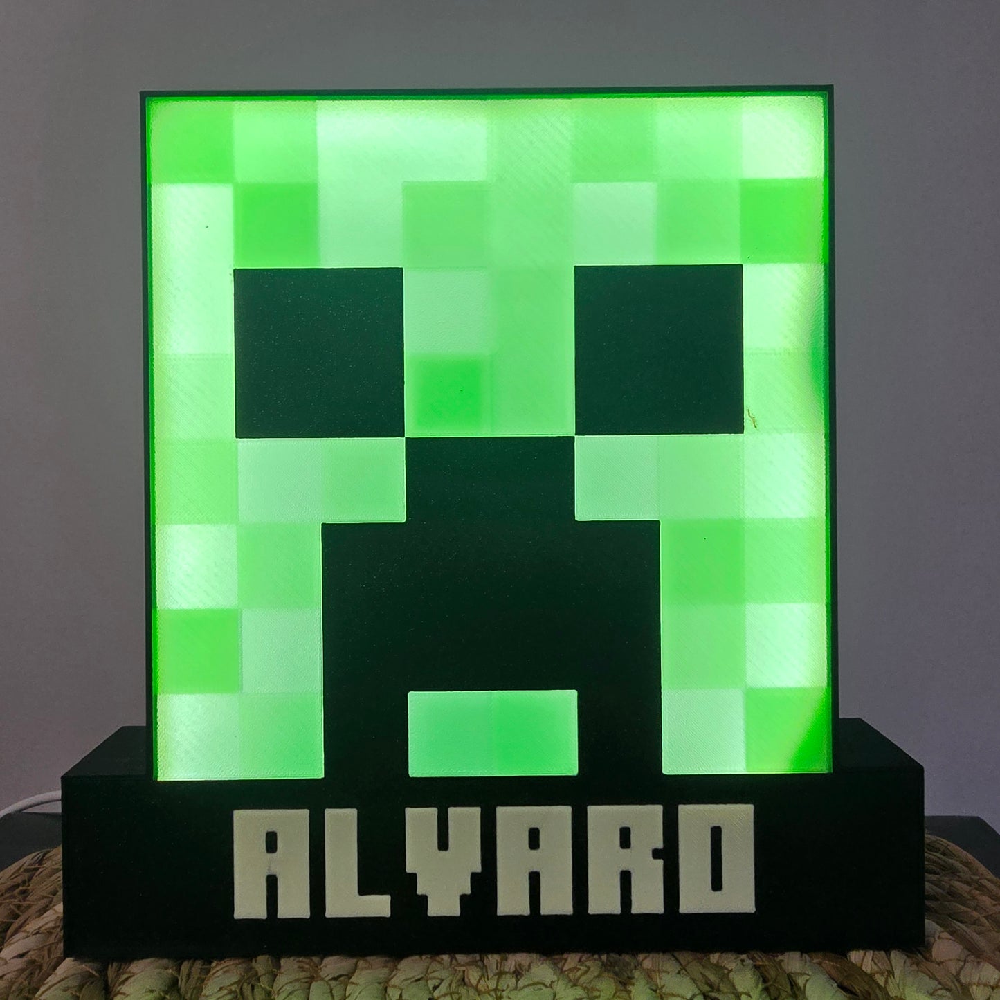 Caja de luz Minecraft personalizada con nombre - Impresa en 3D - Luz LED USB - Regalo gamer