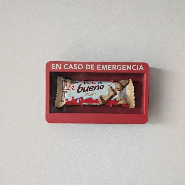 Caja "En Caso de Emergencia" Edición Kinder Bueno