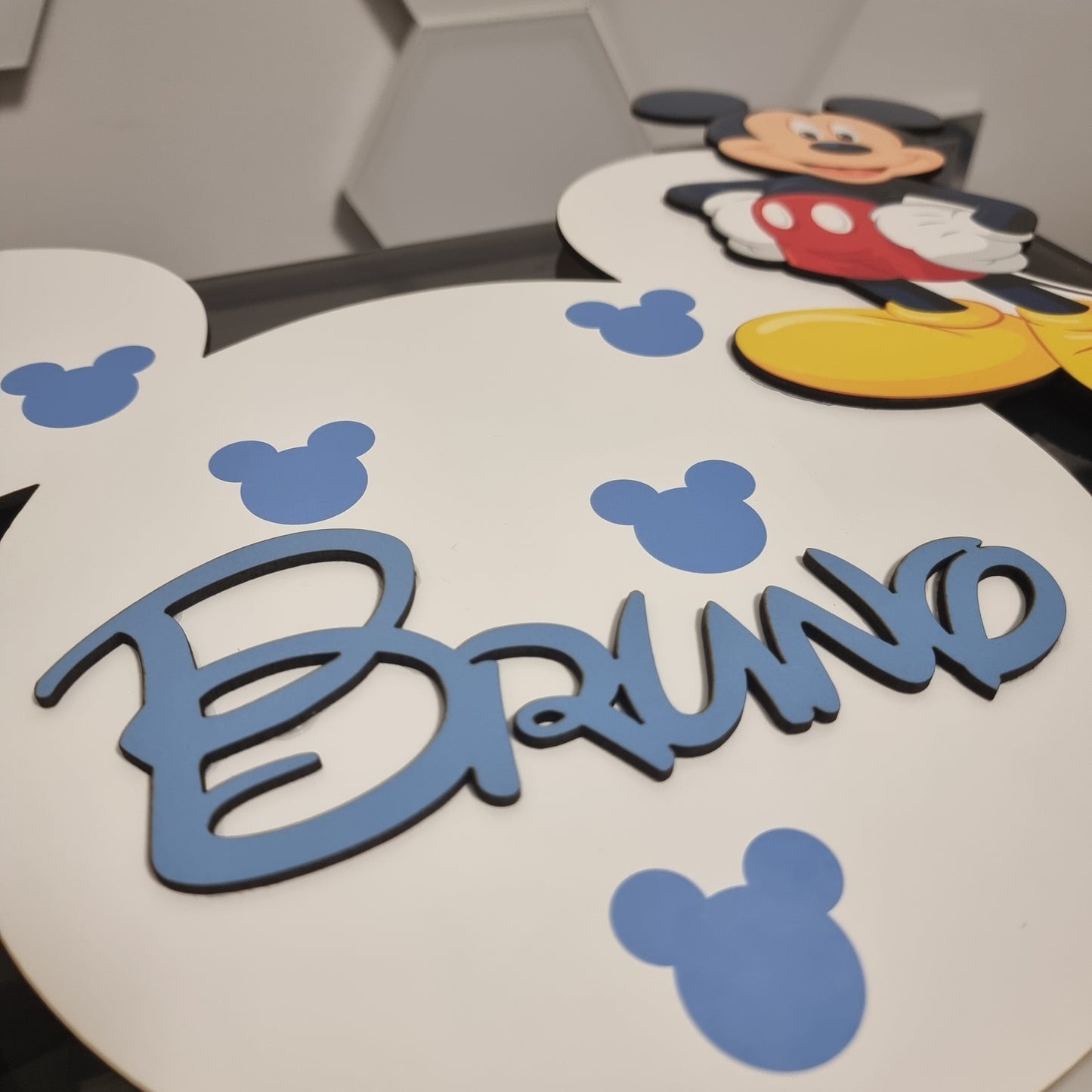 Mickey Mouse Personalizado de Madera - Decoración Infantil