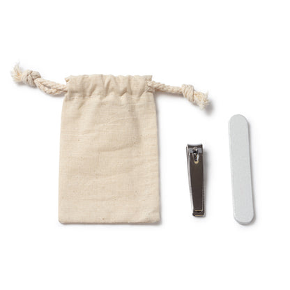 Set de manicura en bolsa de algodón · Crudo