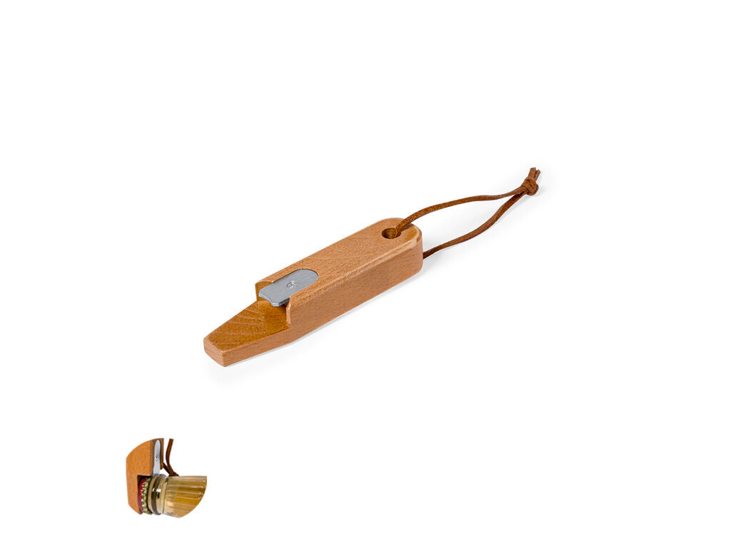 Abridor de botellas de madera con cordón