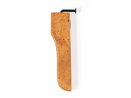 Abridor de madera con clavo e imanes