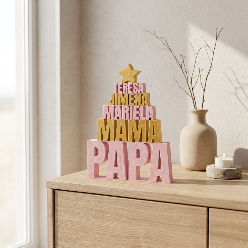 Árbol de Navidad con Nombres Familiares en 3D - Figura Decorativa de Sobremesa