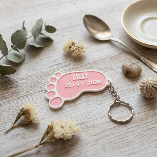 Llavero Pie de Bebé Personalizado - Impresión 3D con Nombre y Fecha