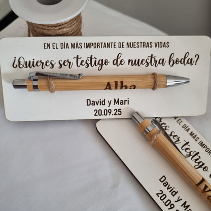 Bolígrafo personalizado con mensaje para testigos de boda – grabado en bambú