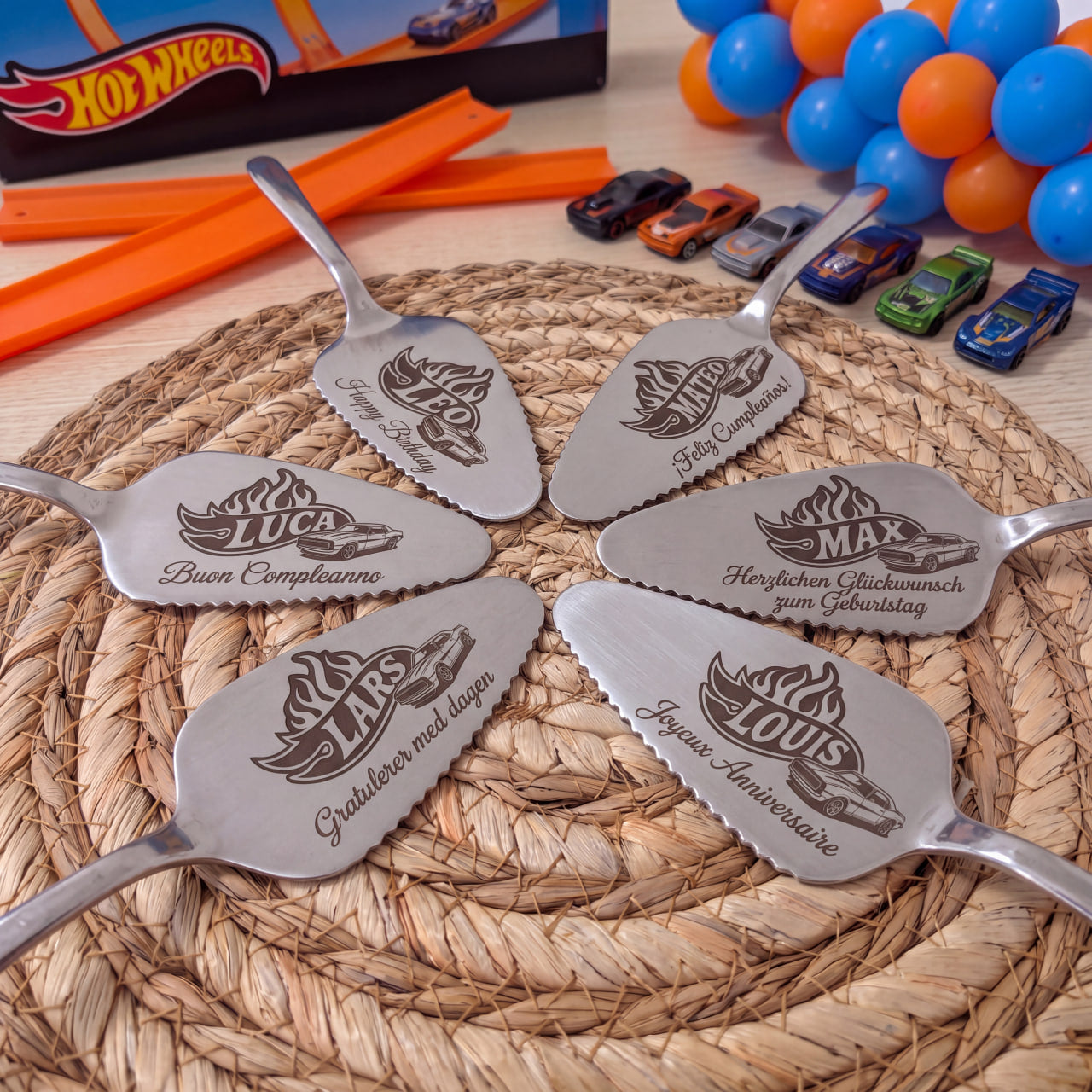 Pala para Tarta Personalizada Grabada a Láser - Estilo Carreras