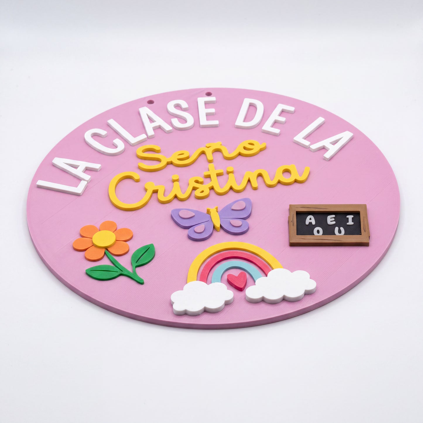 Cartel Personalizado "La Clase de la Seño" 3D - diseño Arco iris y pizarra
